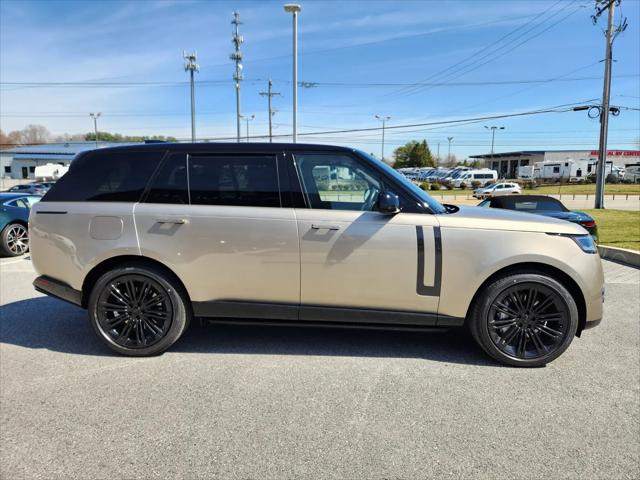 2026 Land Rover Range Rover P530 SE 7 Seat
