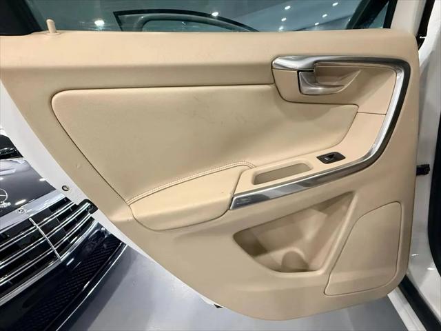 2015 Volvo XC60 T5 Premier