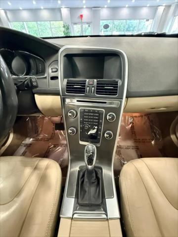 2015 Volvo XC60 T5 Premier