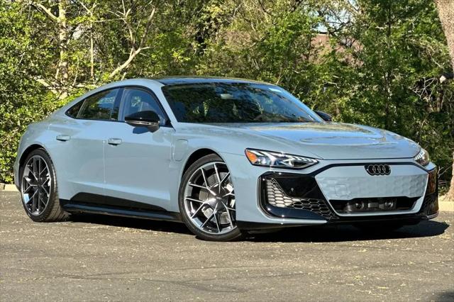 2026 Audi RS e-tron GT quattro