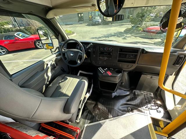 2014 Chevrolet Express Cutaway 3500