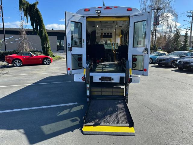2014 Chevrolet Express Cutaway 3500