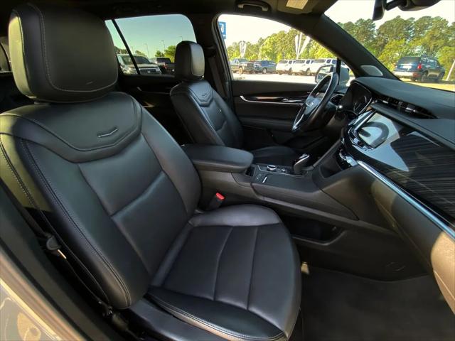 2024 Cadillac XT6 FWD Premium Luxury