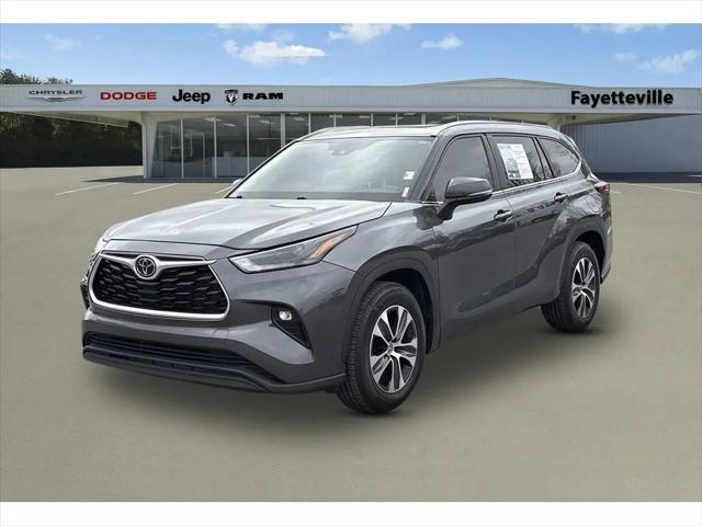 2023 Toyota Highlander XLE