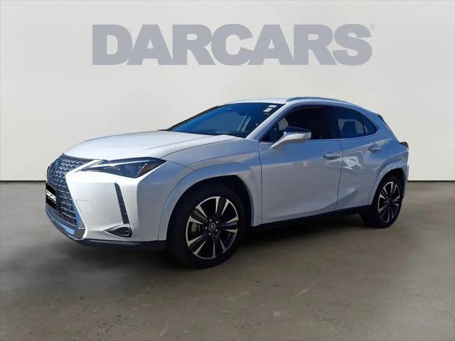 2025 Lexus 300 Premium