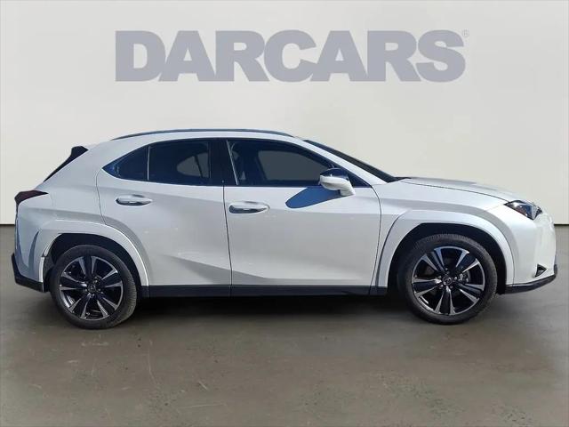 2025 Lexus 300 Premium