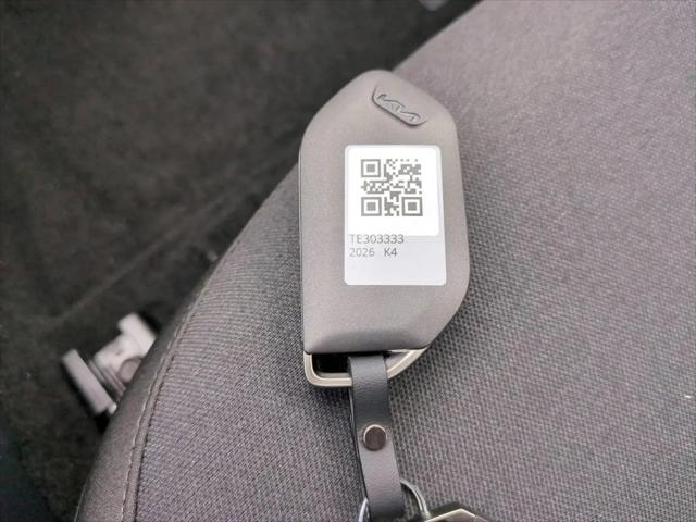 2026 Kia K4 LXS