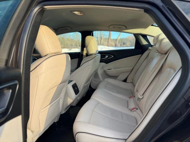 2015 Chrysler 200 C