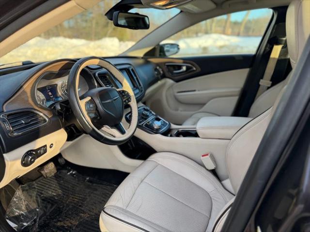 2015 Chrysler 200 C