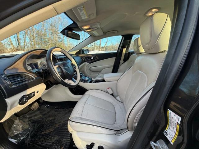 2015 Chrysler 200 C