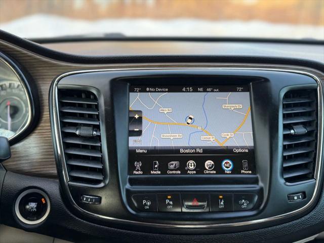 2015 Chrysler 200 C