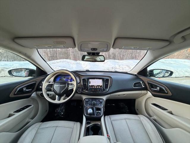 2015 Chrysler 200 C