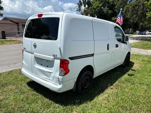 2014 Nissan NV200 SV