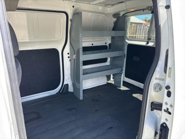 2014 Nissan NV200 SV