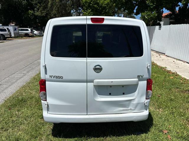 2014 Nissan NV200 SV