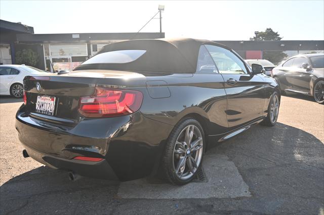 2015 BMW M2 2dr Conv M235i RWD