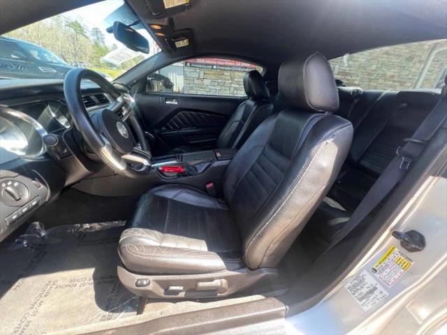 2012 Ford Mustang V6 Premium