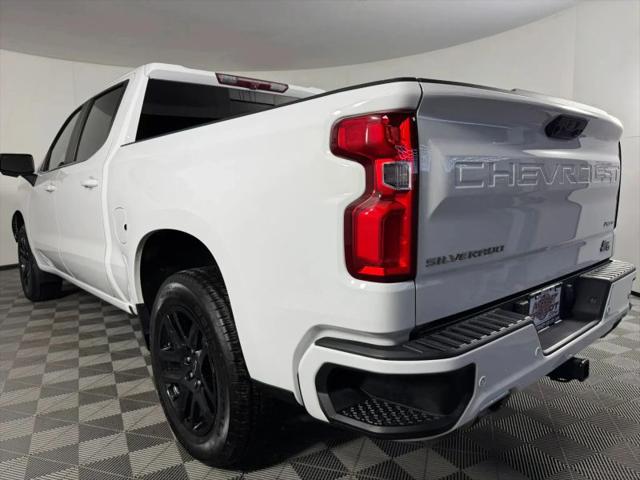 2023 Chevrolet Silverado 1500 4WD Crew Cab Short Bed RST
