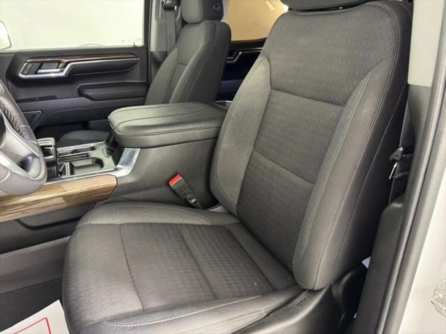 2023 Chevrolet Silverado 1500 4WD Crew Cab Short Bed RST