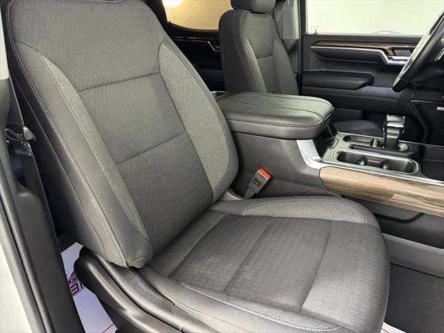 2023 Chevrolet Silverado 1500 4WD Crew Cab Short Bed RST
