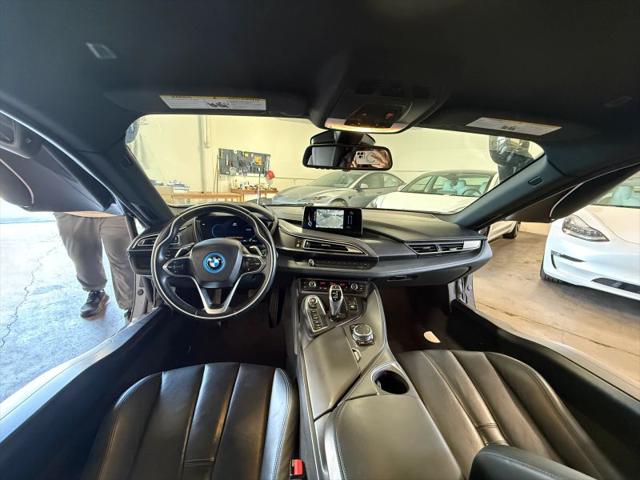2015 BMW i8 Base