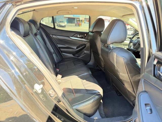 2021 Nissan Maxima SV Xtronic CVT