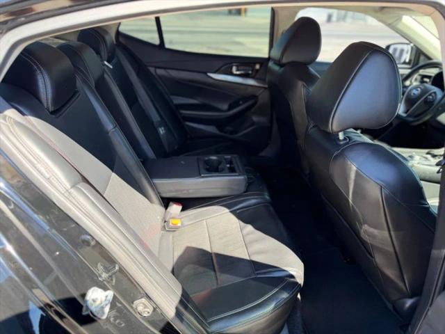 2021 Nissan Maxima SV Xtronic CVT