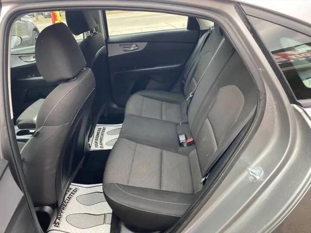 2023 Kia Forte LXS