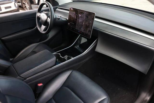2021 Tesla Model Y Standard Range Rear-Wheel Drive