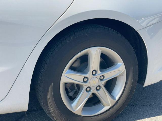 2020 Chevrolet Malibu FWD 1FL