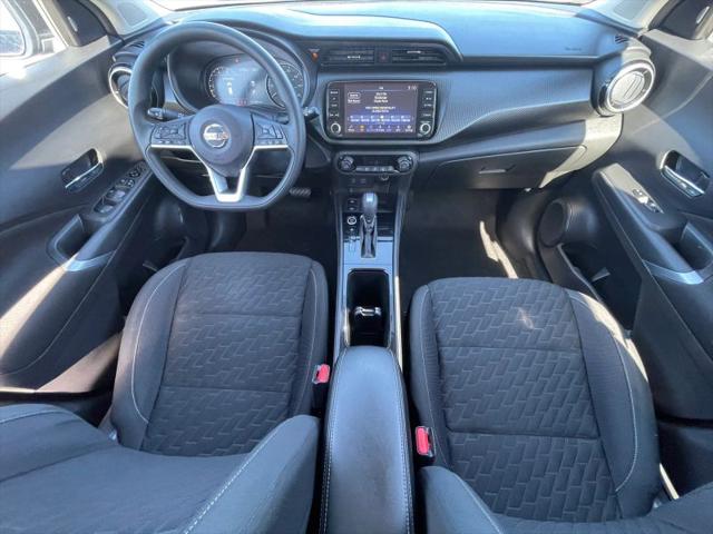 2021 Nissan Kicks SV Xtronic CVT