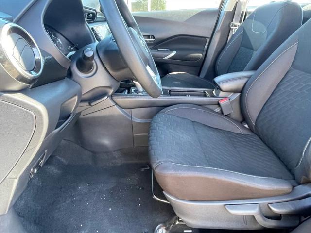 2021 Nissan Kicks SV Xtronic CVT