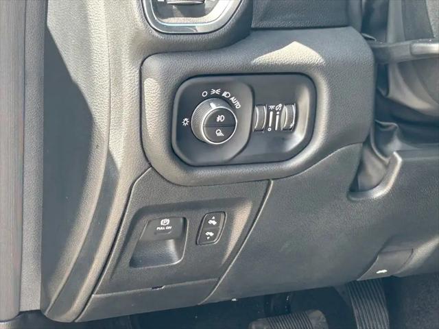 2025 Ram 1500 Laramie Crew Cab 4x4 6'4" Box