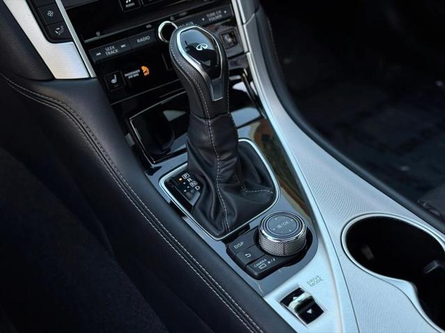 2022 INFINITI Q50 LUXE