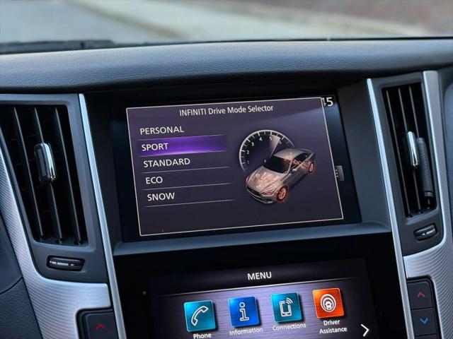 2022 INFINITI Q50 LUXE