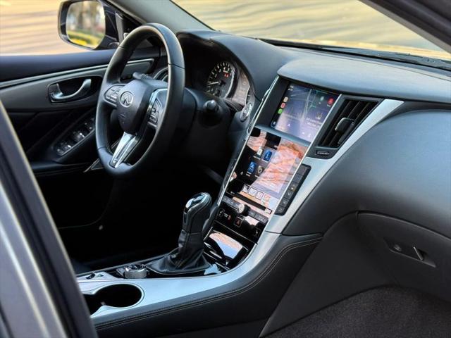 2022 INFINITI Q50 LUXE