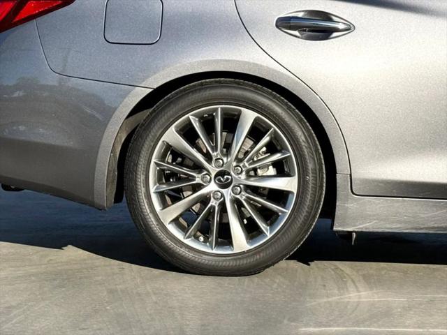 2022 INFINITI Q50 LUXE