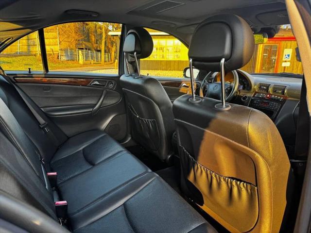 2001 Mercedes-Benz C 320 C 320