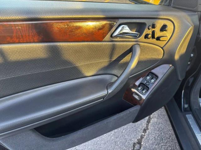 2001 Mercedes-Benz C 320 C 320