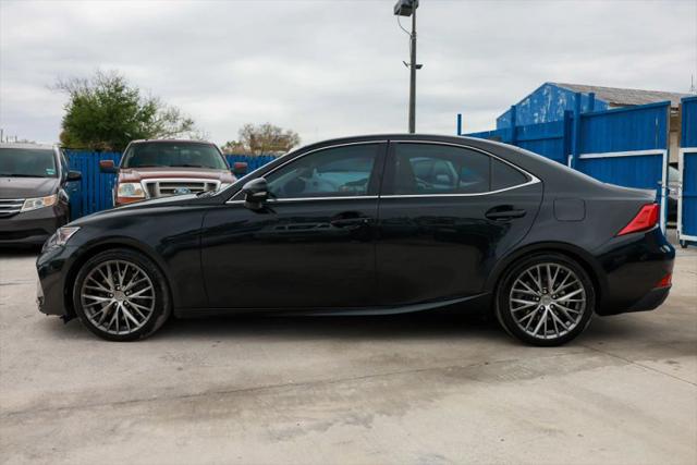 2017 Lexus IS 200t 200t
