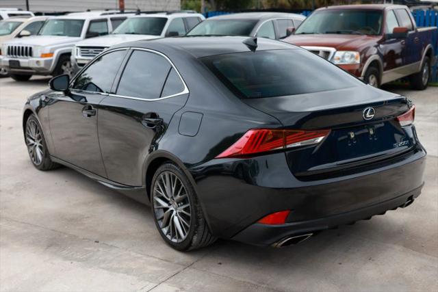 2017 Lexus IS 200t 200t