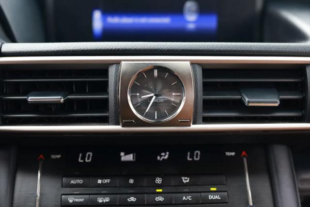 2017 Lexus IS 200t 200t