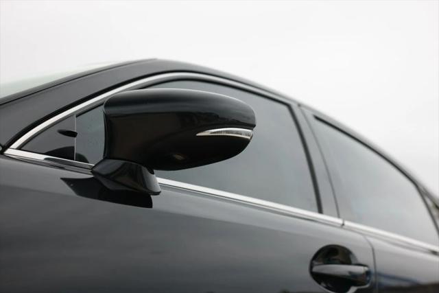 2017 Lexus IS 200t 200t
