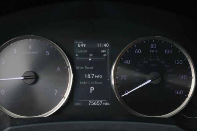 2017 Lexus IS 200t 200t