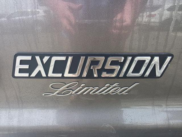 2003 Ford Excursion Limited
