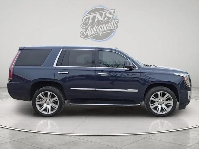 2020 Cadillac Escalade 4WD Luxury