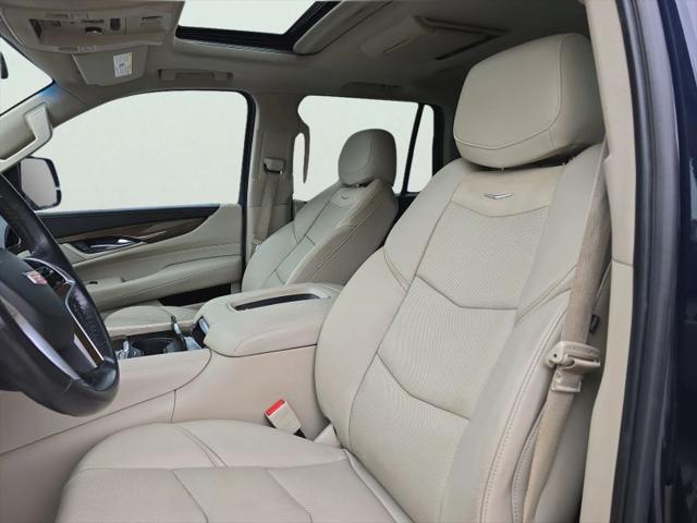 2020 Cadillac Escalade 4WD Luxury