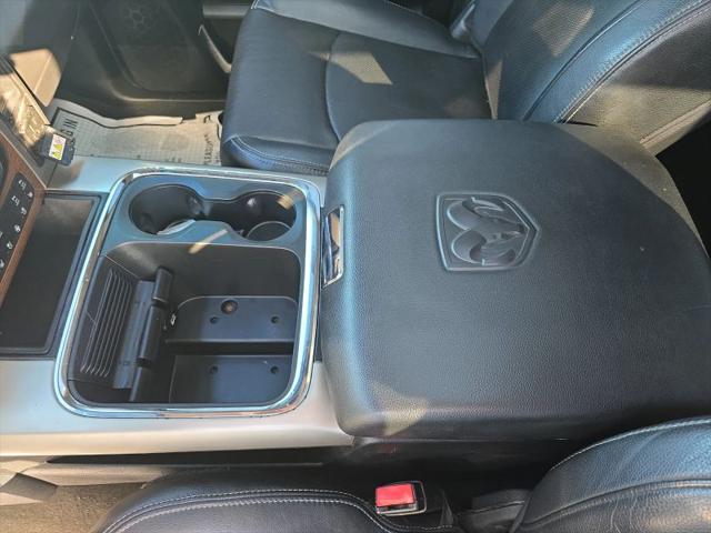 2017 Ram 1500 Laramie Crew Cab 4x4 5'7" Box