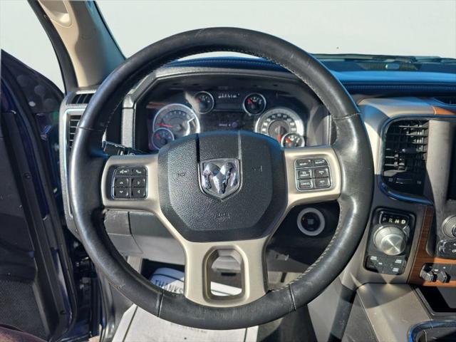 2017 Ram 1500 Laramie Crew Cab 4x4 5'7" Box
