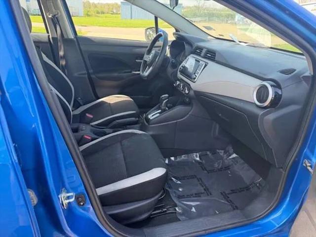 2021 Nissan Versa SV Xtronic CVT